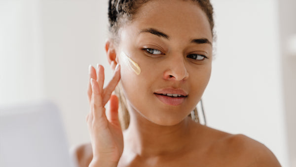 A Dermatologist’s Top Do’s & Don’ts When It Comes To Repairing A Damaged Skin Barrier